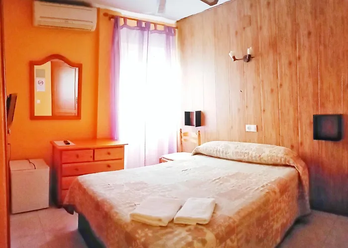  Hostal Cristina